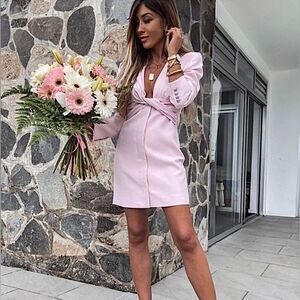 Zara Dress Pink Twist Front Blazer Mini Size M • BLOGGER FAVORITE • NEW W TAGS
